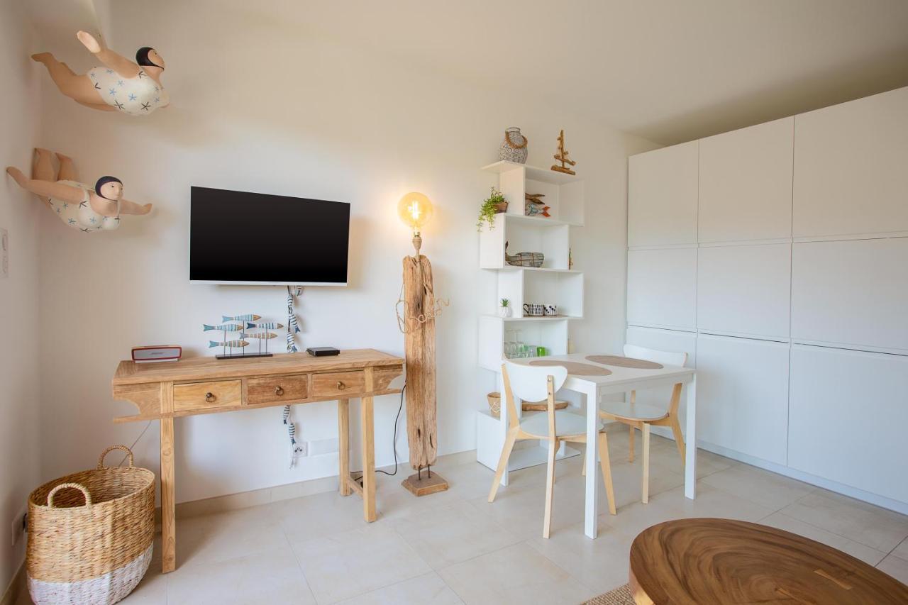 Studio Golfe De Saint Tropez กาวาแลร์-ซูร์-แมร์ ภายนอก รูปภาพ